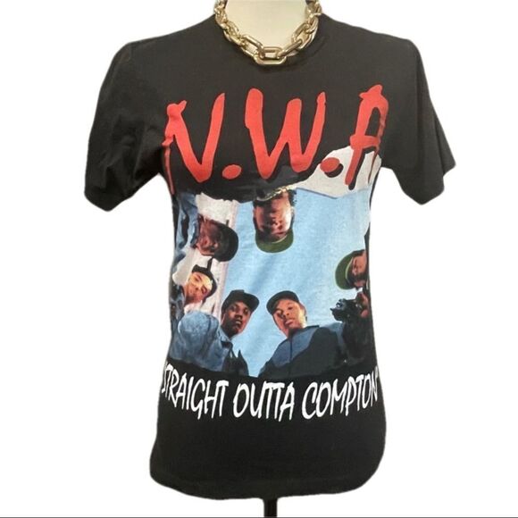 N.W.A. Straight Outta Compton T-Shirt NWOT - Picture 1 of 8